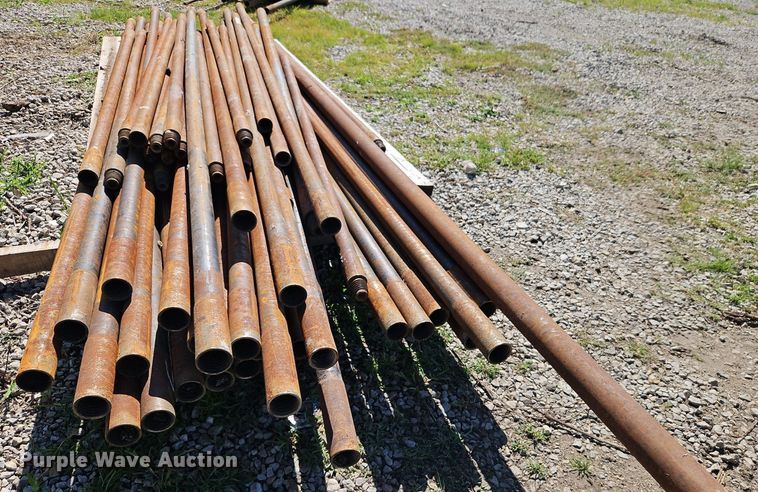 image for item EI8233  Approximately 75 drill stems