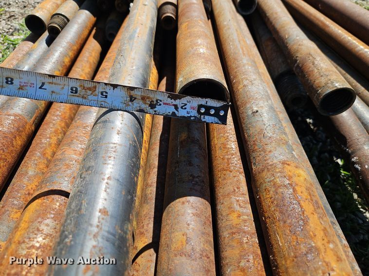 image for item EI8233  Approximately 75 drill stems