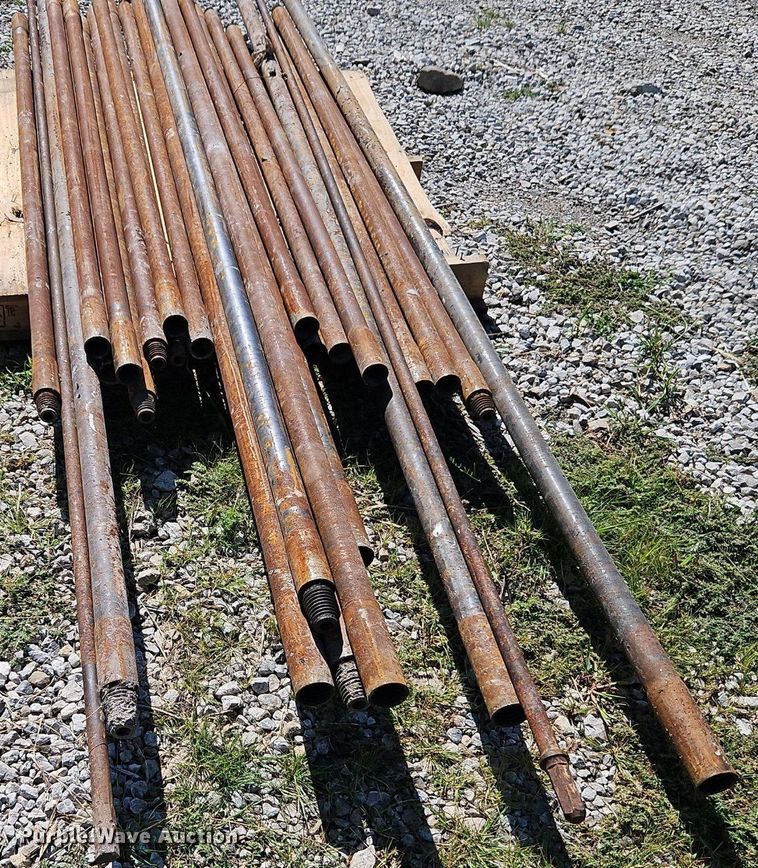 image for item EI8233  Approximately 75 drill stems