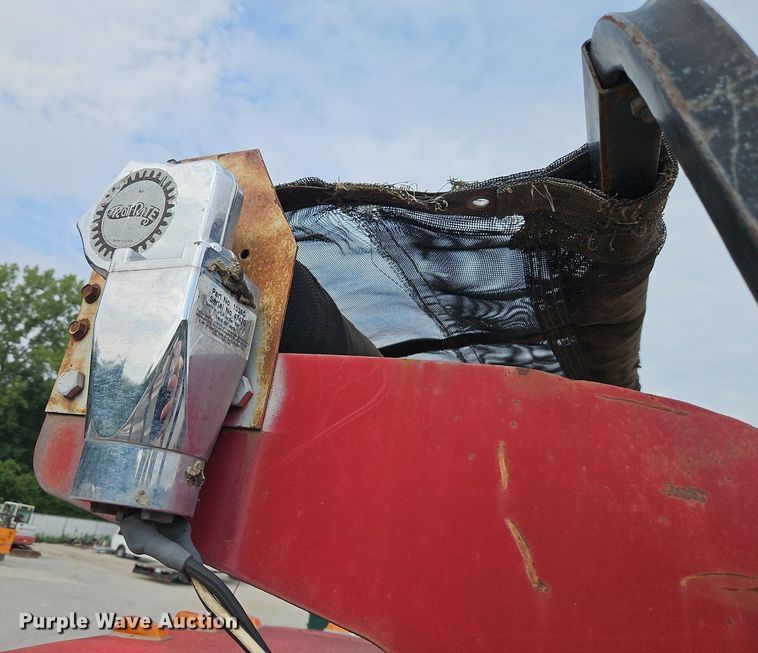 image for item EI8247 1992 Ford L9000 dump truck