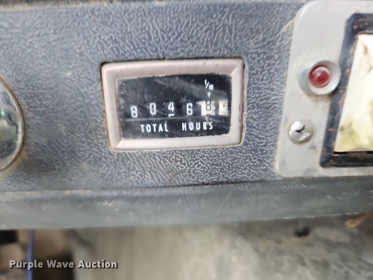 image for item EI8247 1992 Ford L9000 dump truck