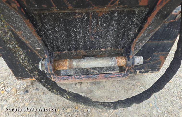 image for item EI8249 Daniel excavator grapple  