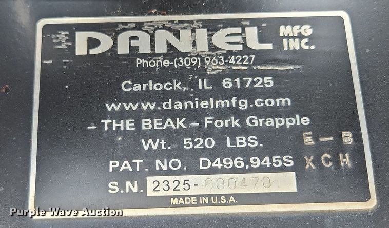 image for item EI8249 Daniel excavator grapple  