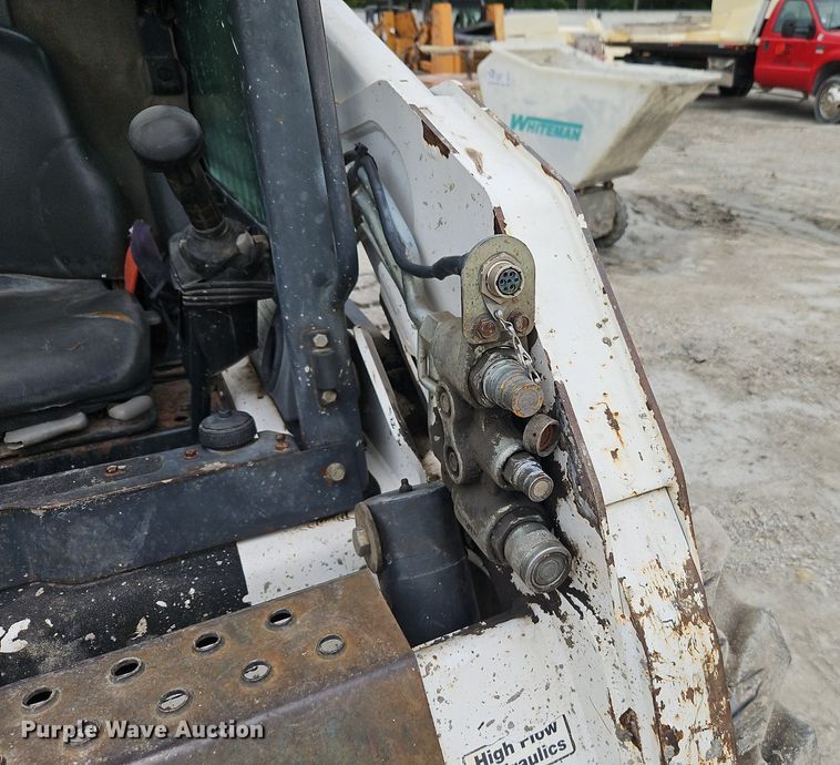 image for item EI8250 2006 Bobcat S185 skid steer loader