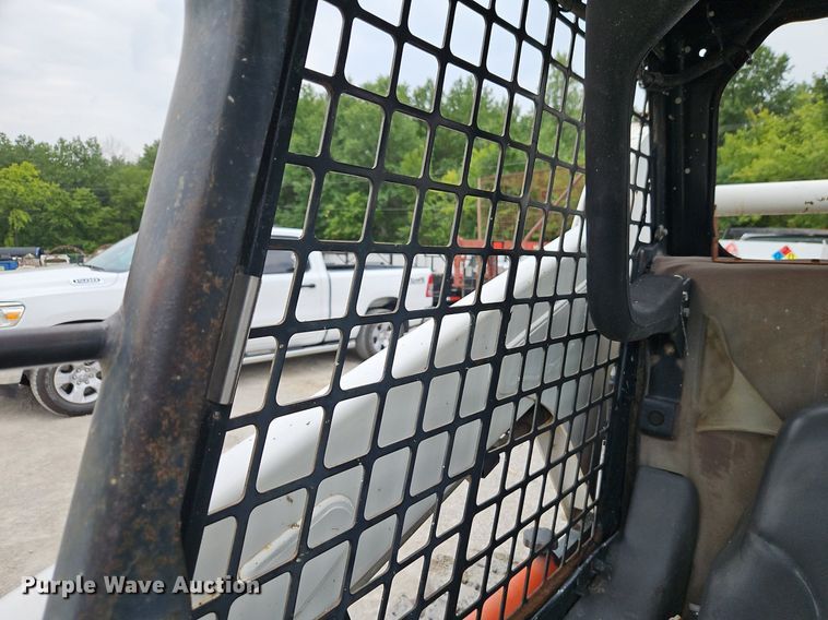 image for item EI8250 2006 Bobcat S185 skid steer loader