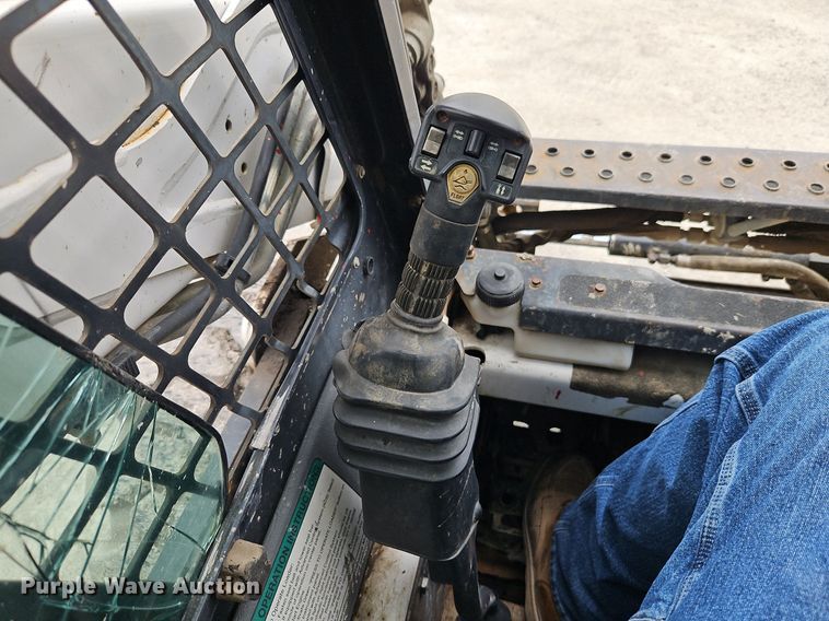 image for item EI8250 2006 Bobcat S185 skid steer loader