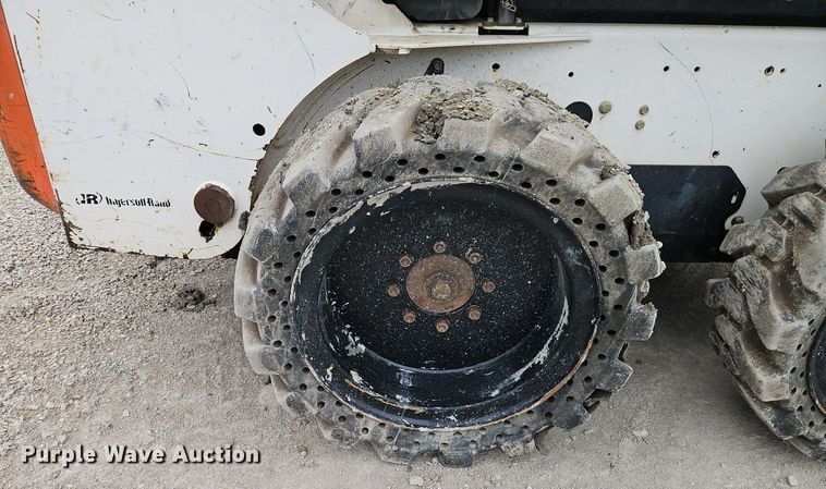 image for item EI8250 2006 Bobcat S185 skid steer loader