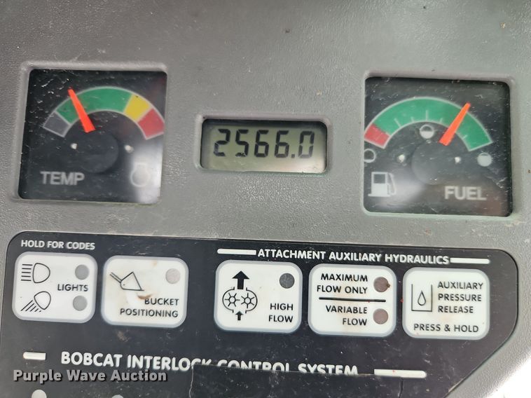 image for item EI8250 2006 Bobcat S185 skid steer loader