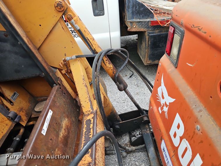 image for item EI8251 1983 Case 1845B skid steer loader