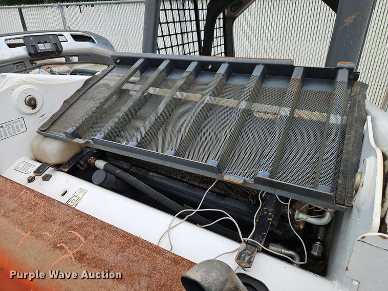 image for item EI8252 2008 Bobcat S150 skid steer loader