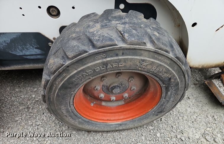 image for item EI8252 2008 Bobcat S150 skid steer loader