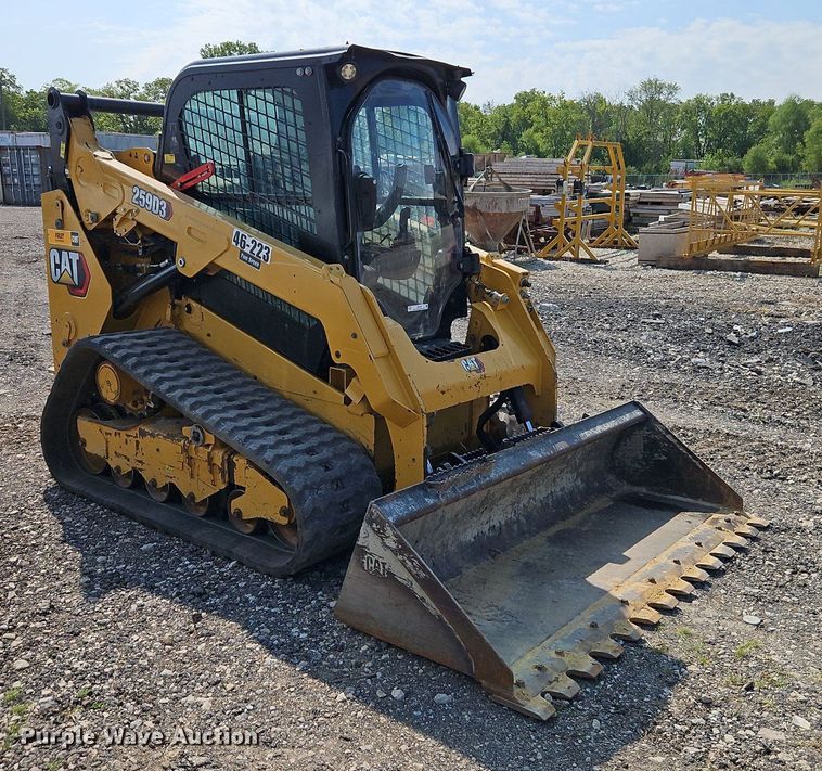 image for item EI8255 2020 Caterpillar  259D3 tracked skid steer loader