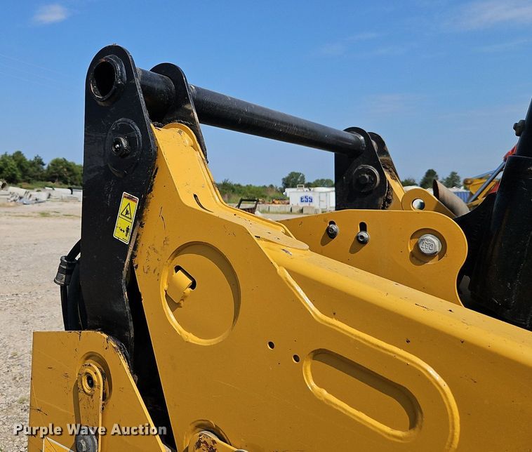 image for item EI8255 2020 Caterpillar  259D3 tracked skid steer loader