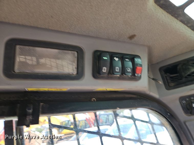 image for item EI8255 2020 Caterpillar  259D3 tracked skid steer loader