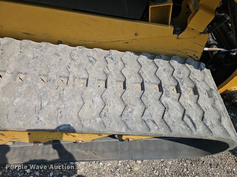 image for item EI8255 2020 Caterpillar  259D3 tracked skid steer loader