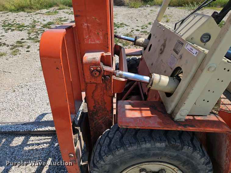 image for item EI8268 Datsun YF03A35TV forklift