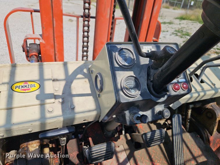 image for item EI8268 Datsun YF03A35TV forklift