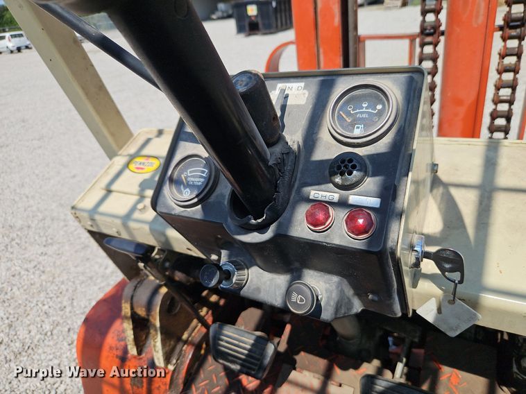 image for item EI8268 Datsun YF03A35TV forklift