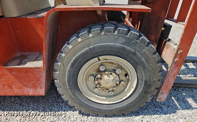 image for item EI8268 Datsun YF03A35TV forklift