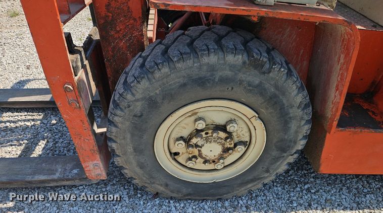 image for item EI8268 Datsun YF03A35TV forklift