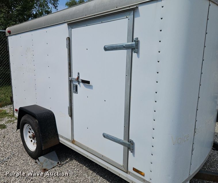 image for item EI8270 1993 Pace American F610SA enclosed cargo trailer