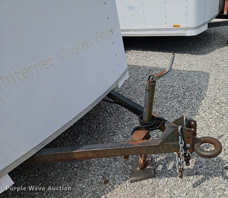 image for item EI8270 1993 Pace American F610SA enclosed cargo trailer