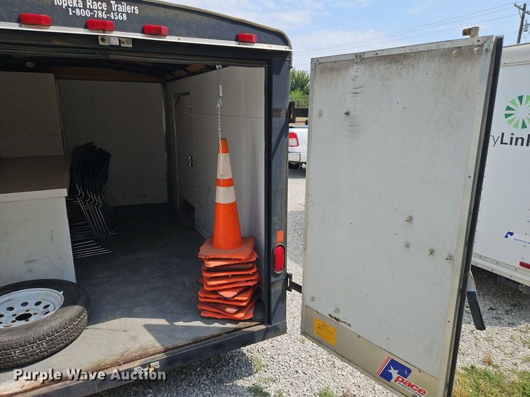 image for item EI8270 1993 Pace American F610SA enclosed cargo trailer