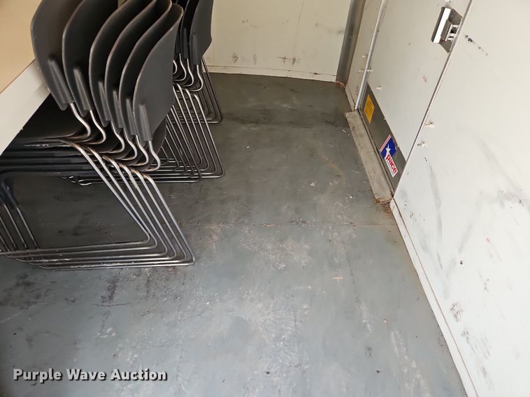 image for item EI8270 1993 Pace American F610SA enclosed cargo trailer