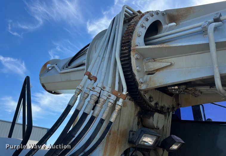 image for item EJ2933 Gradall XL3100 wheeled excavator