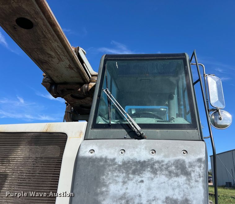 image for item EJ2933 Gradall XL3100 wheeled excavator