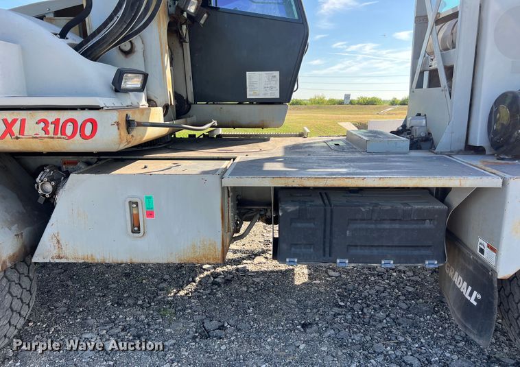 image for item EJ2933 Gradall XL3100 wheeled excavator