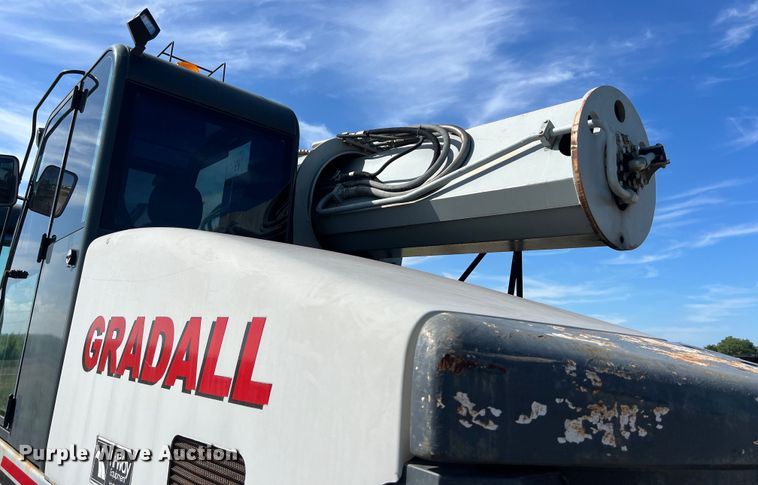 image for item EJ2933 Gradall XL3100 wheeled excavator