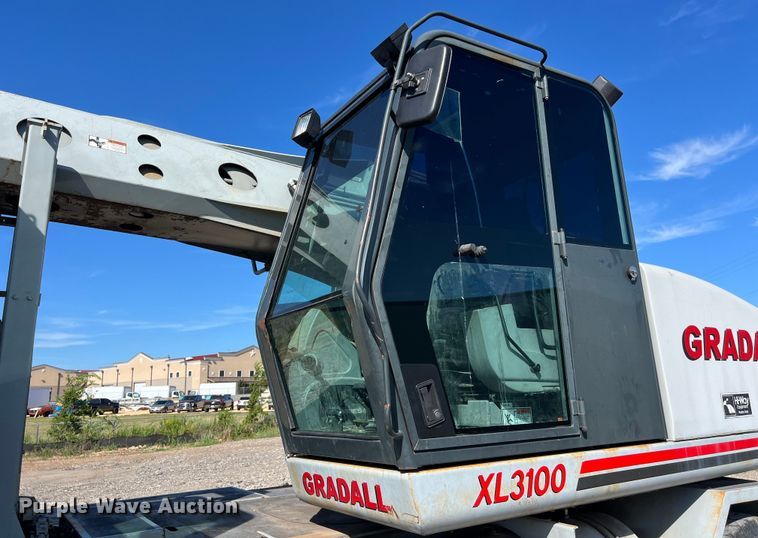 image for item EJ2933 Gradall XL3100 wheeled excavator