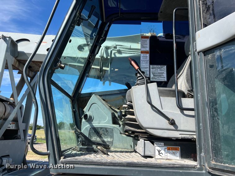 image for item EJ2933 Gradall XL3100 wheeled excavator