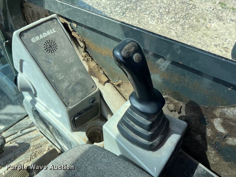 image for item EJ2933 Gradall XL3100 wheeled excavator