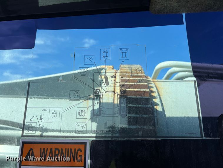 image for item EJ2933 Gradall XL3100 wheeled excavator