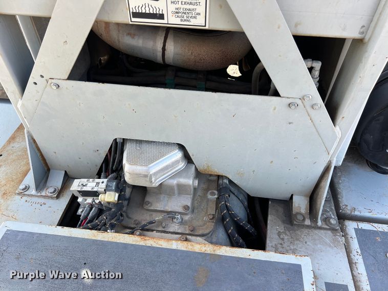 image for item EJ2933 Gradall XL3100 wheeled excavator