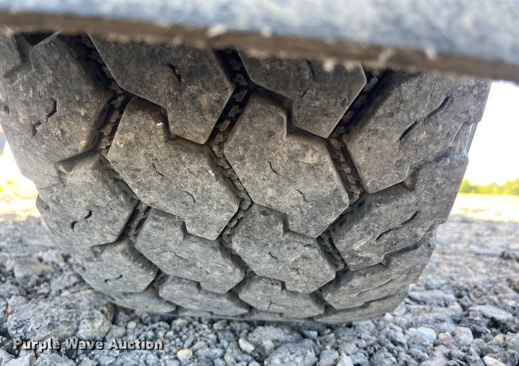 image for item EJ2933 Gradall XL3100 wheeled excavator