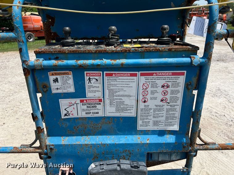 image for item EJ2938 2013 Genie Z-60/34 boom lift