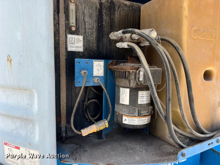 image for item EJ2938 2013 Genie Z-60/34 boom lift