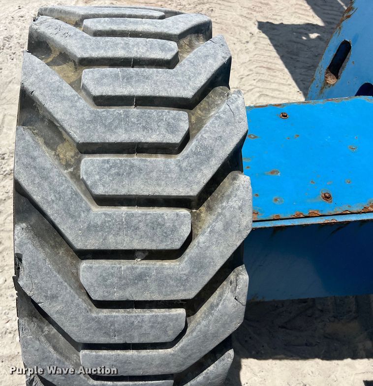 image for item EJ2938 2013 Genie Z-60/34 boom lift