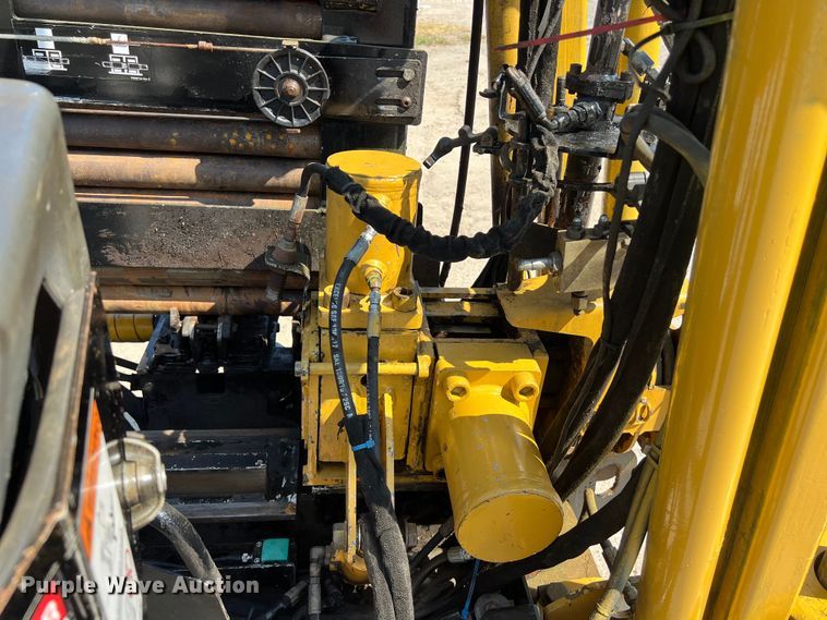 image for item EJ2942 2015 Vermeer D20X22III directional boring unit