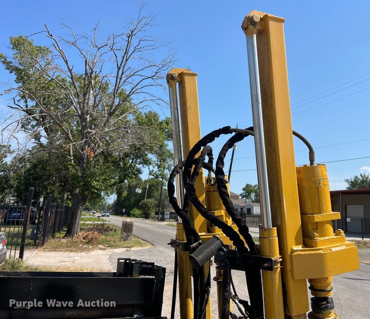 image for item EJ2942 2015 Vermeer D20X22III directional boring unit