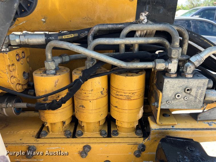 image for item EJ2942 2015 Vermeer D20X22III directional boring unit