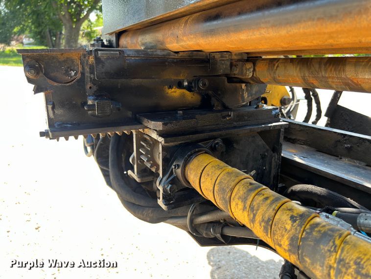 image for item EJ2942 2015 Vermeer D20X22III directional boring unit