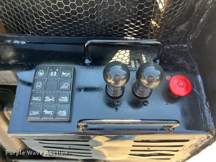 image for item EJ2942 2015 Vermeer D20X22III directional boring unit