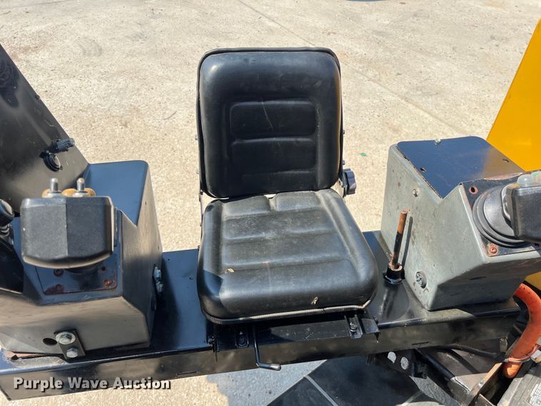 image for item EJ2942 2015 Vermeer D20X22III directional boring unit