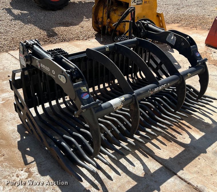 image for item EJ2959 Paladin skid steer rock grapple bucket