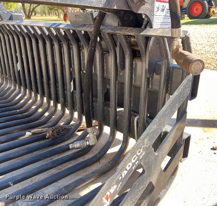 image for item EJ2959 Paladin skid steer rock grapple bucket