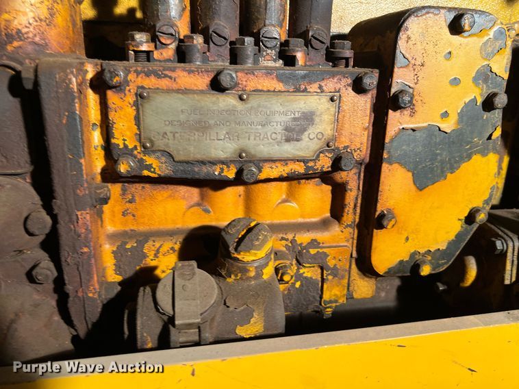 image for item EJ2969 Caterpillar D2 crawler tractor